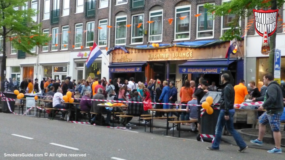 The Kashmir Lounge & Coffeeshop Amsterdam Throw A Great King