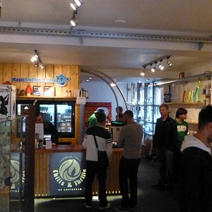 P1020038