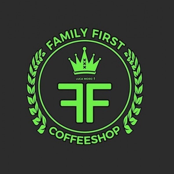Coffeeshop Family First