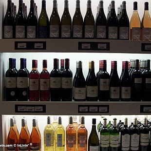 GLG 08 SS Wijnhuis West bottles