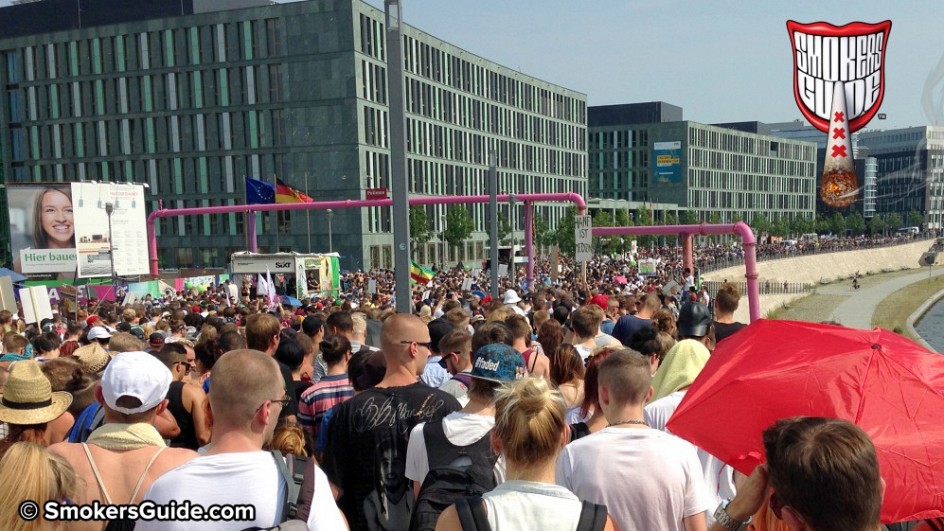 SG-DE-Hanf-Parade-Berlin-2015-3